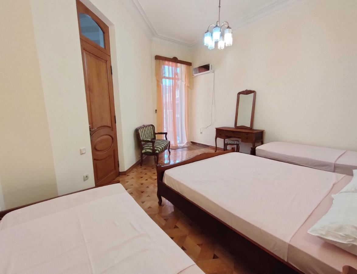 Batumi Sun Hostel Eksteriør billede