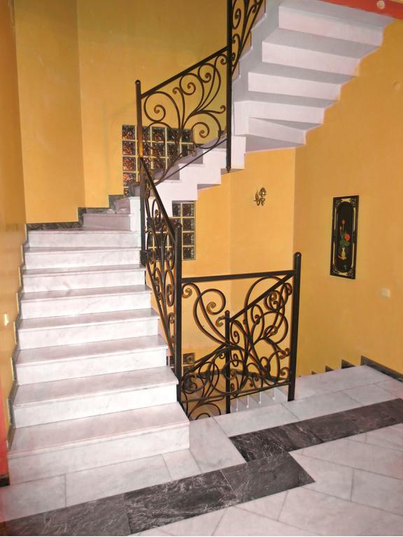 Batumi Sun Hostel Eksteriør billede